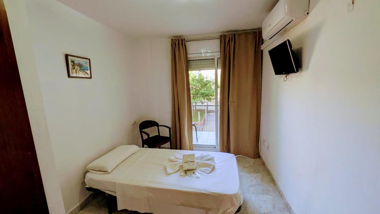 Hostal Europa Tarragona Eksteriør billede